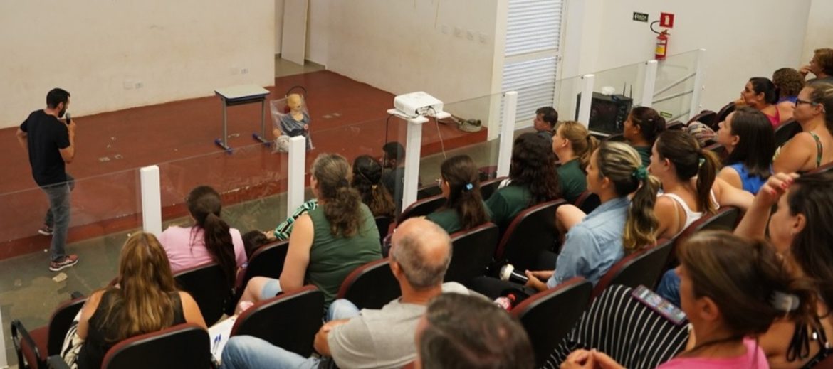 Atibaia, SP, intensifica treinamentos contra incêndios em escolas - Revista Incêndio