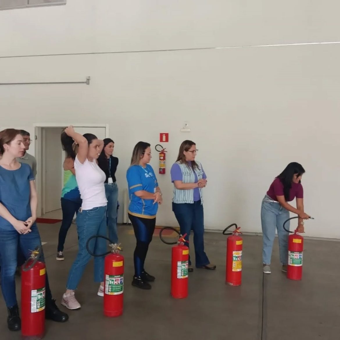 Medidas preventivas são essenciais para evitar incêndios em indústrias - Revista Incêndio